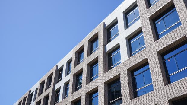 building with blue sky