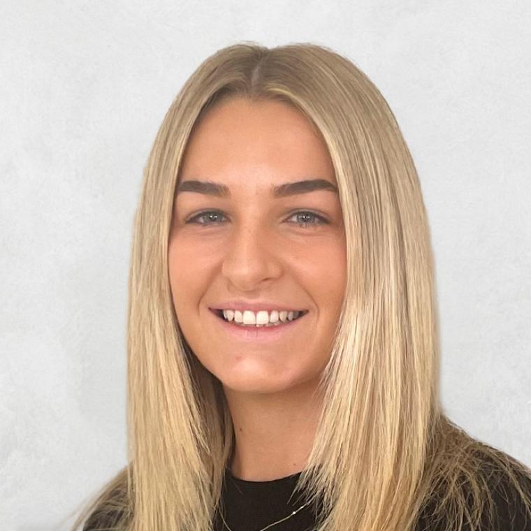 Photo of Emily Mitchell