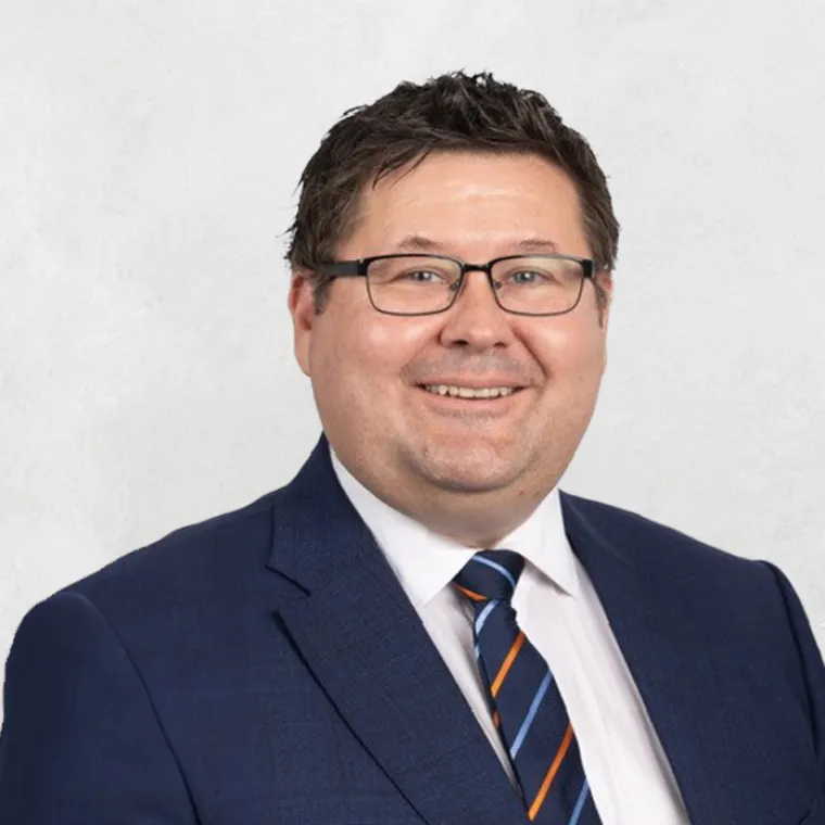 Photo of Justin Gow
