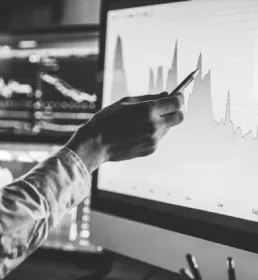 analyzing-data-picture