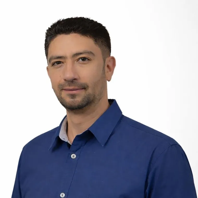 Photo of Cesar Quiroga 