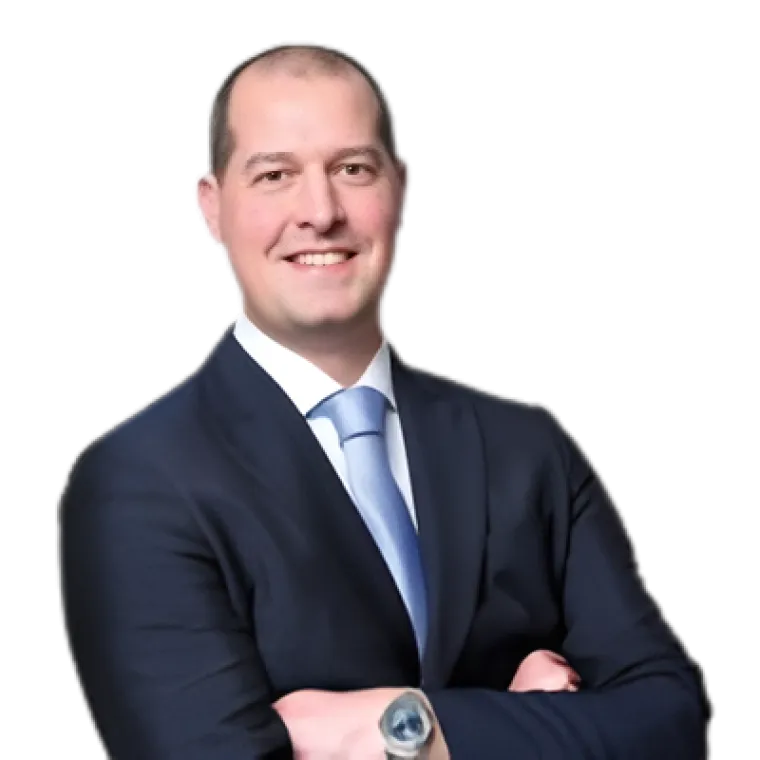 Photo of Alex Lewis