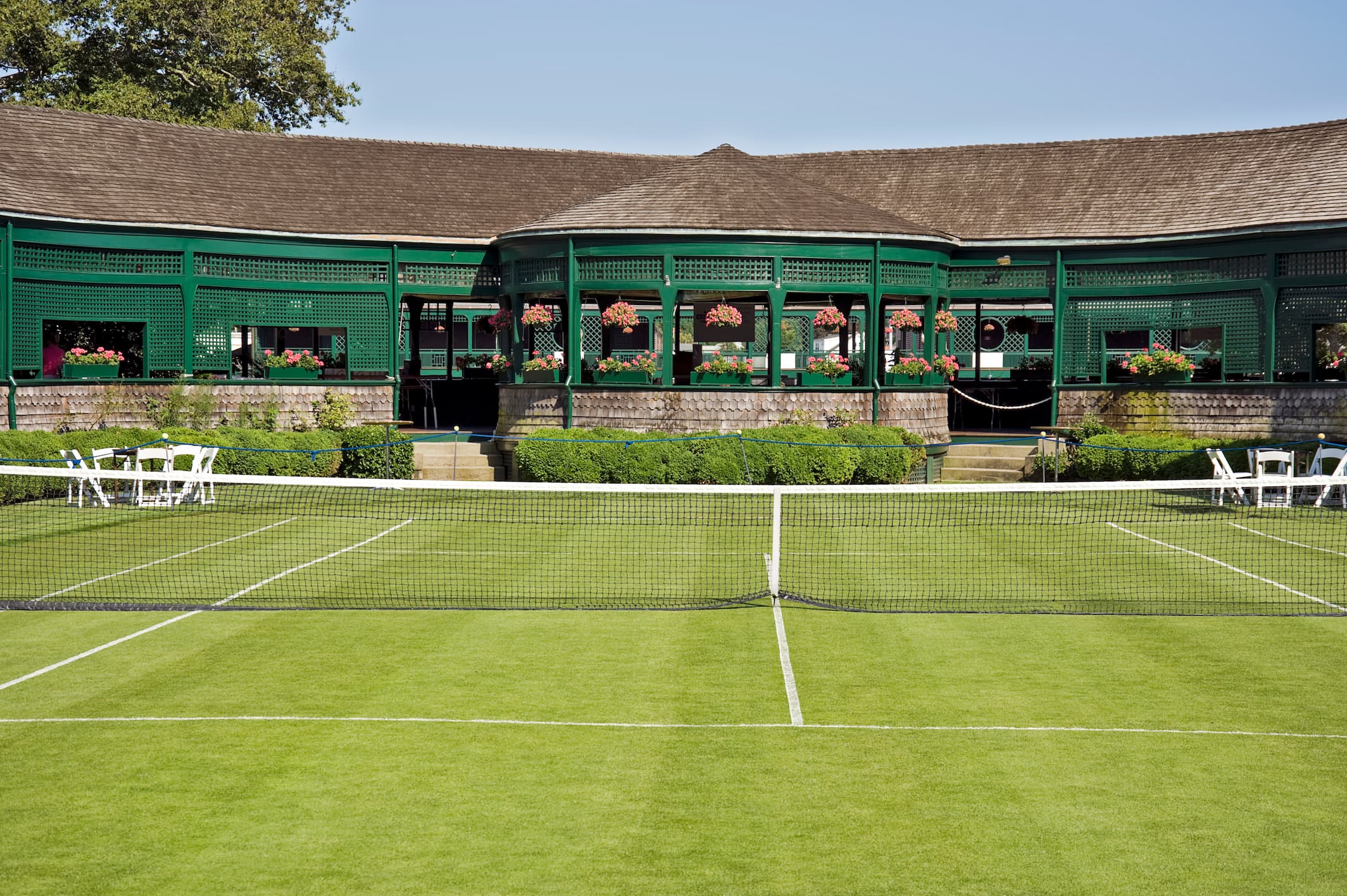 Tennis clubhouse
