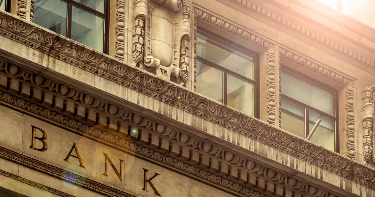 Bankers Blanket Bond Howden Iceland