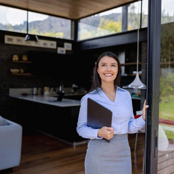 Insurance for Real Estate Agents Howden Australia