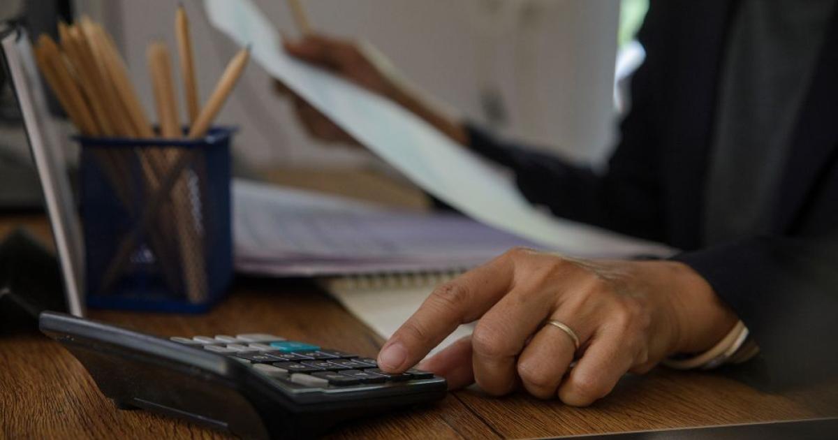 What is a retroactive date and how does it affect your insurance policy?