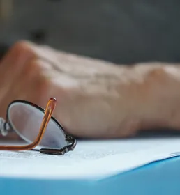 glasses-documents