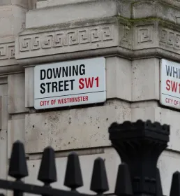 downing street street sign