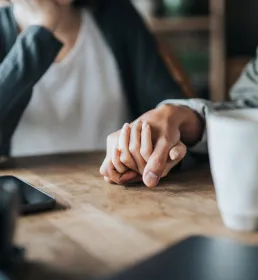 Hand hold