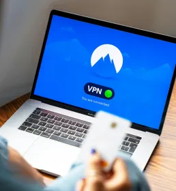 Laptop with blue scrreen displaying VPN