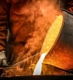 Molten metal