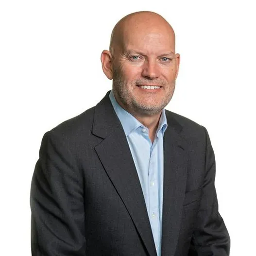 Glenn Thomas headshot