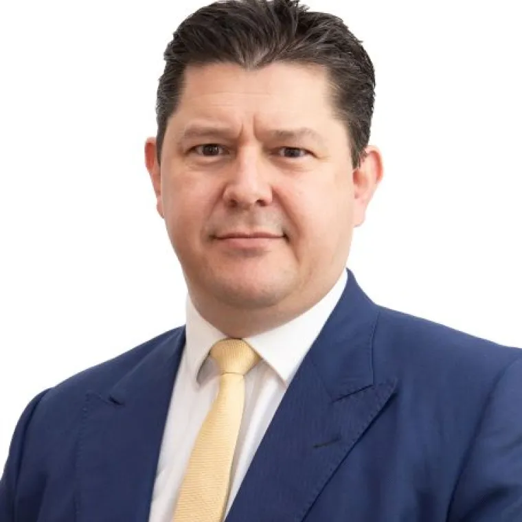 Photo of Leigh Ferris
