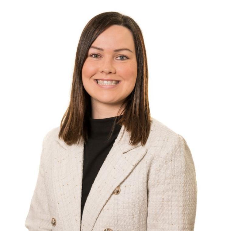 Photo of Jamie Russell