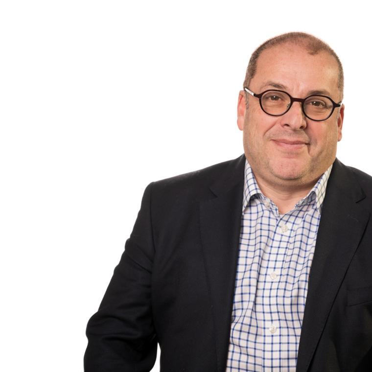 Photo of Simon Gale