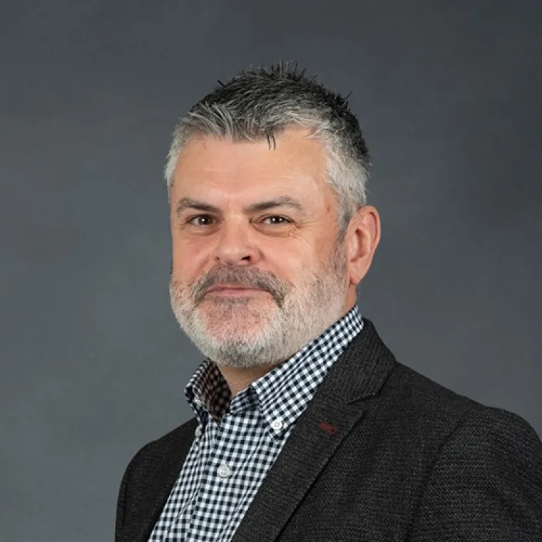 Photo of Stuart MacLeod