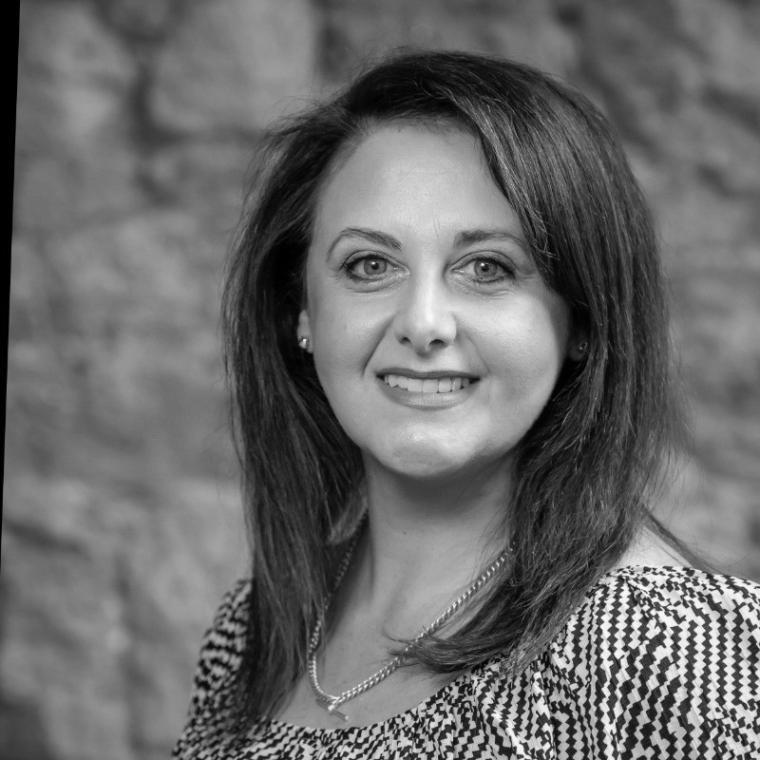 Photo of Louise Gallagher