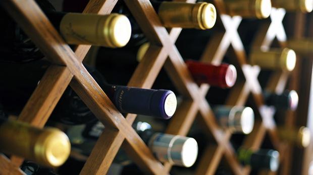Vini di qualità: più costi e più rischi. Una soluzione per gestirli e proteggere il fatturato