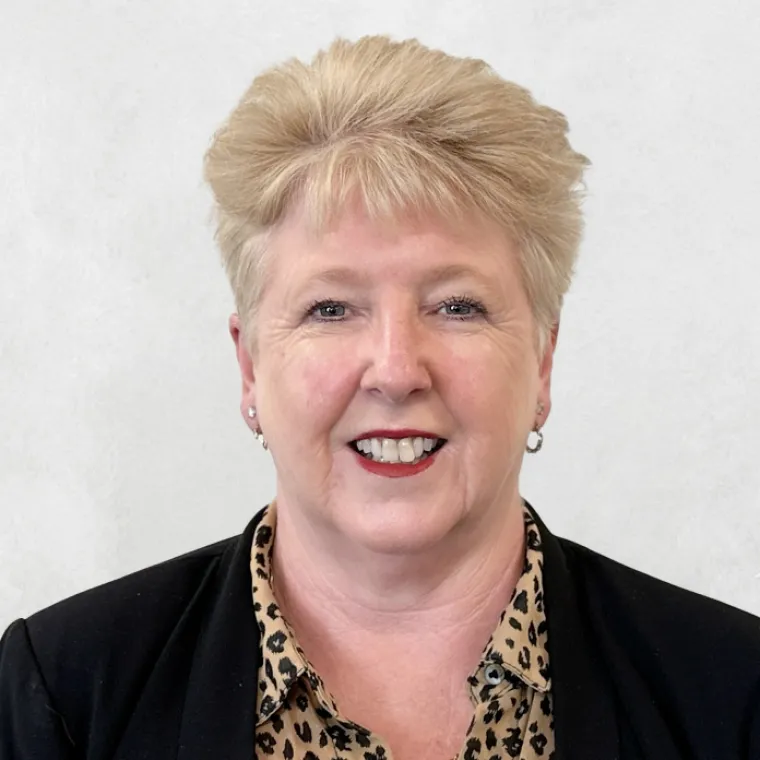 Photo of Jill McMillan