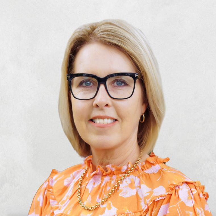 Photo of Carolyn Jonson