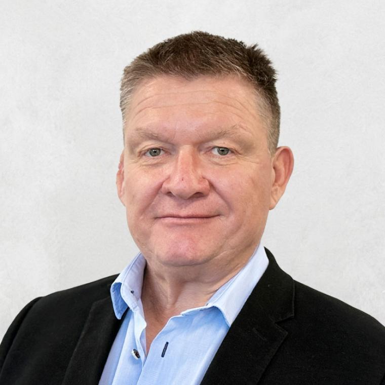 Photo of Simon Foley