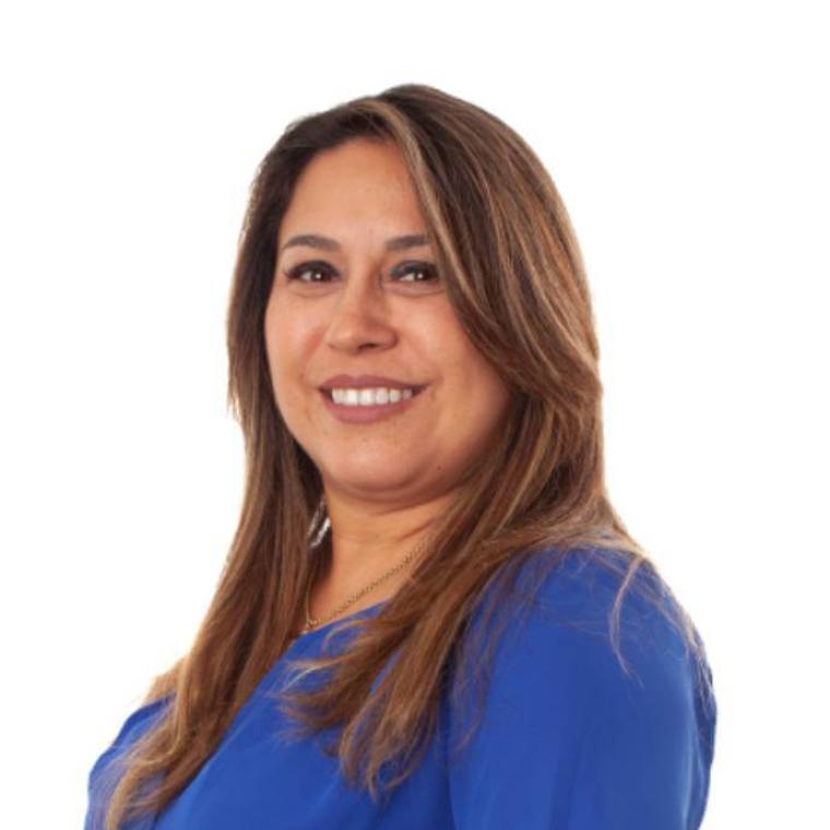 Photo of Guisella Esparza Saldaña