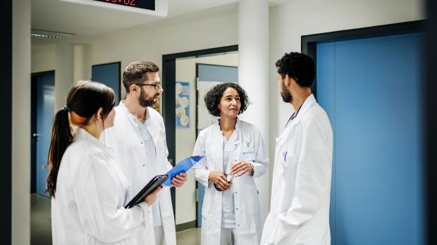Doctors in discussion
