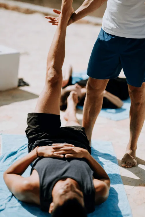01_unsplash_employeebenefitsandwellbeing.gif-re.gif