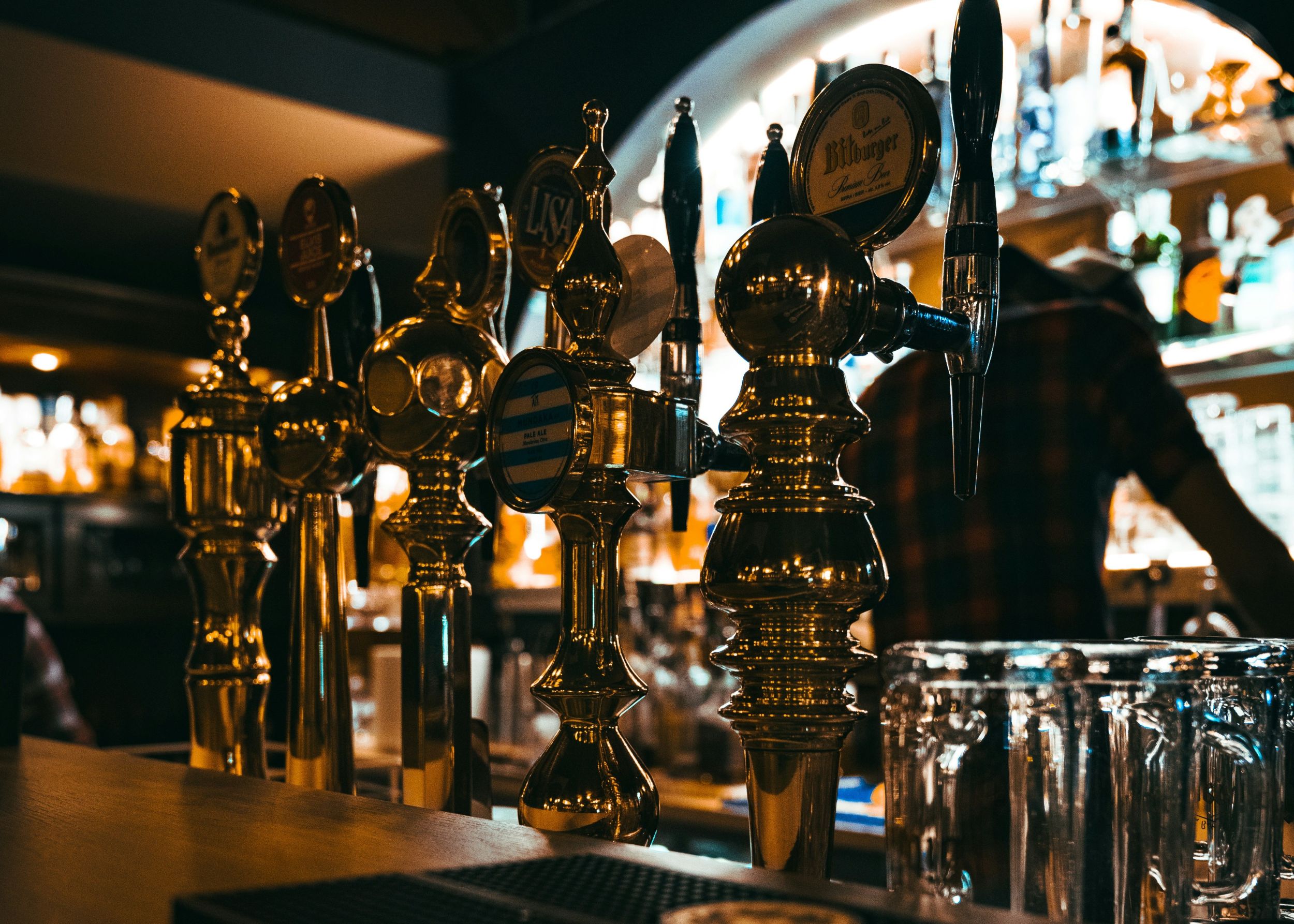 Bar taps